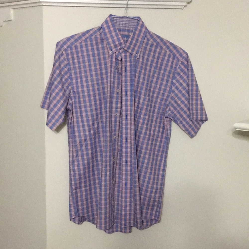 New shirt size Small